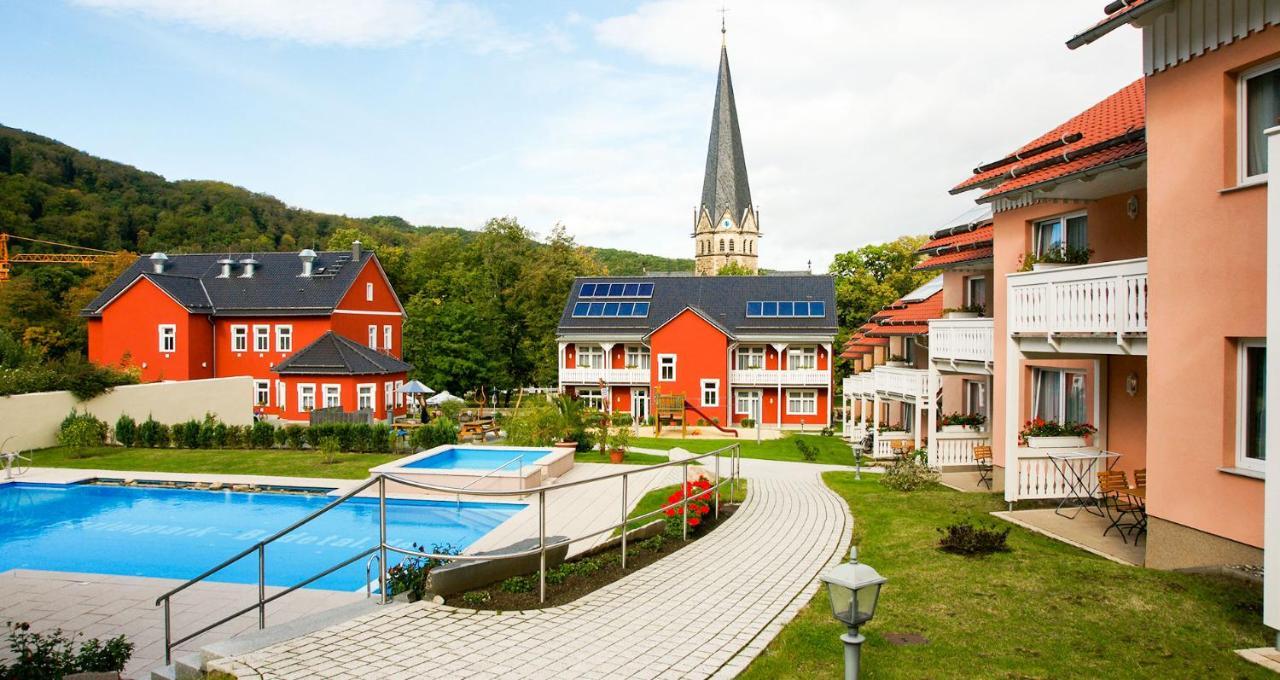 Hotelpark Bodetal Mit Ferienwohnungen ターレ エクステリア 写真
