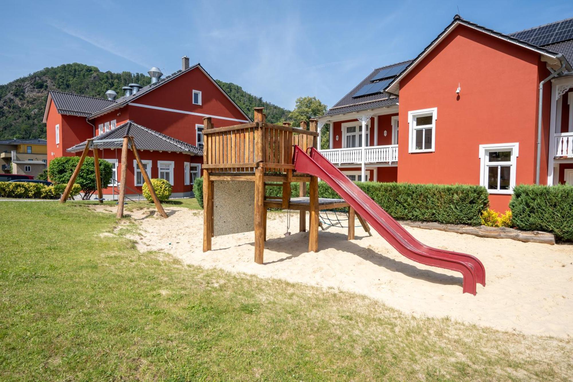 Hotelpark Bodetal Mit Ferienwohnungen ターレ エクステリア 写真