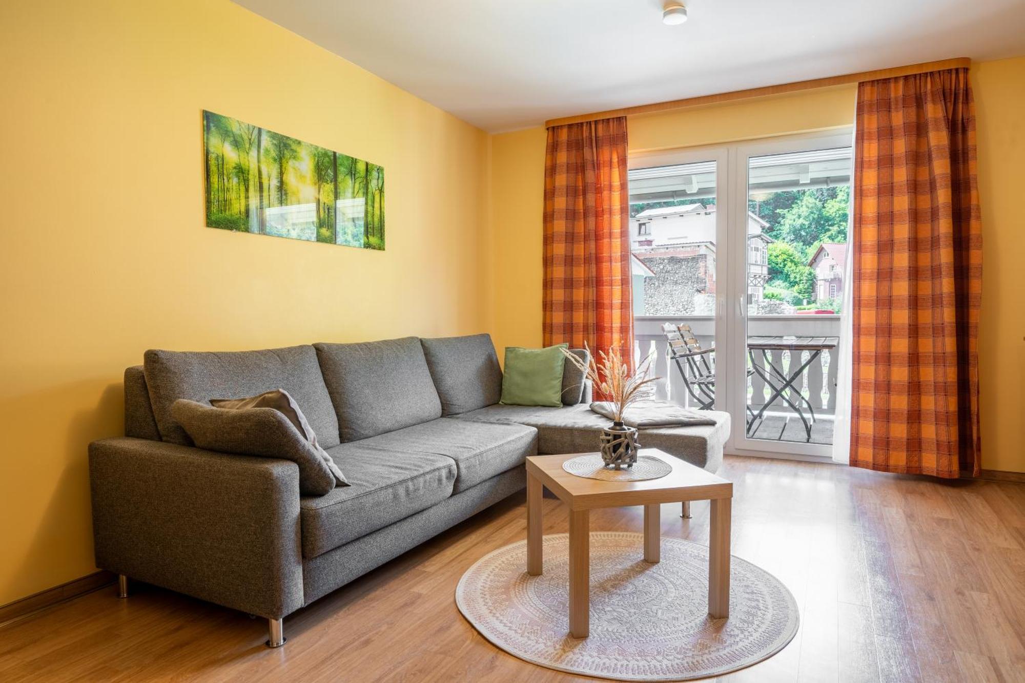 Hotelpark Bodetal Mit Ferienwohnungen ターレ エクステリア 写真